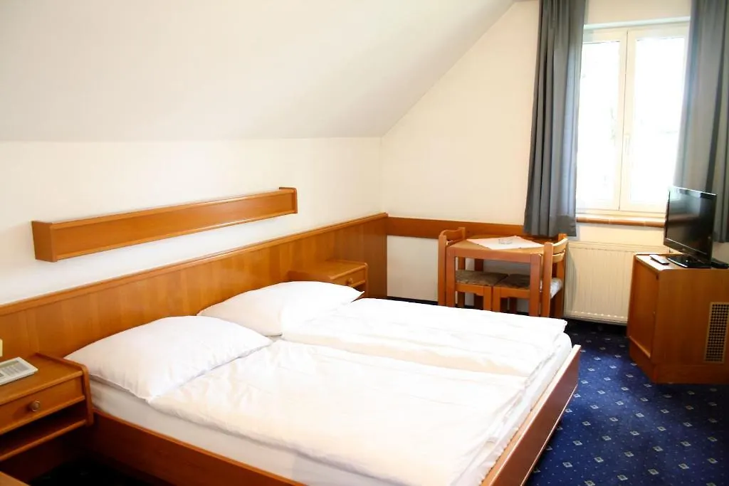 Hotel Mullner Vienna 3*,  Austria